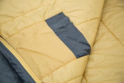 235546_g90_05 CARINTHIA Slaapzak G90 Detail