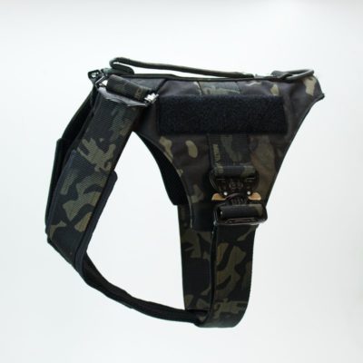 geschirr-mit-magnetgriff-und-patchflaeche-multicam-black1 TECDOX Harnas magnetisch-handvat Multicam-Black